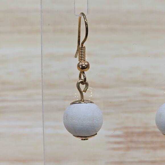 Joan Vass New York Semi-Precious Drop Earrings Round Cream Ball - Picture 3 of 8